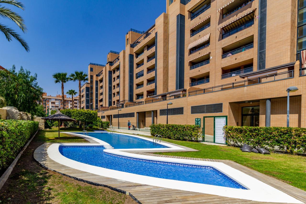 Realrent Puertomar Apartment อาลิกันเต ภายนอก รูปภาพ