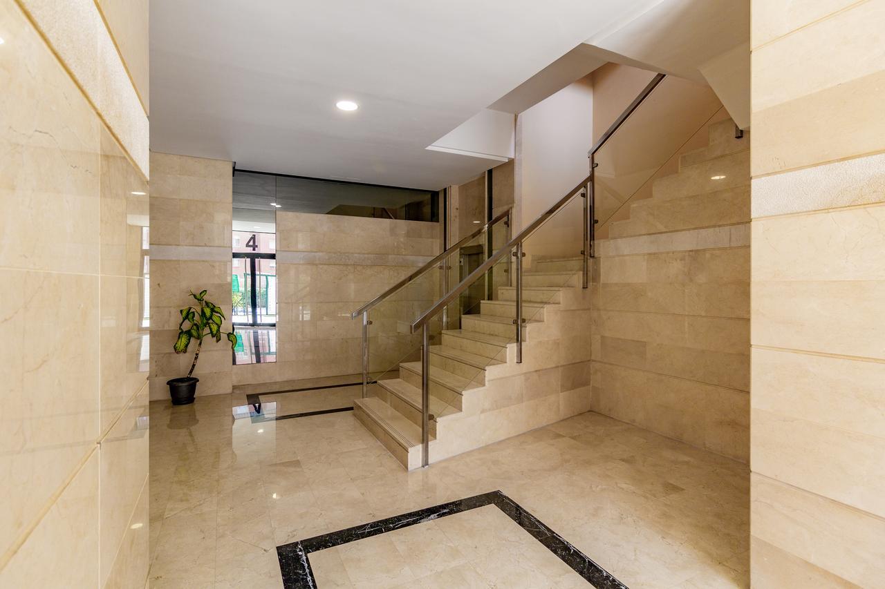 Realrent Puertomar Apartment อาลิกันเต ภายนอก รูปภาพ